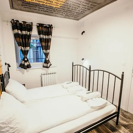 Stories Free Parking Apartament