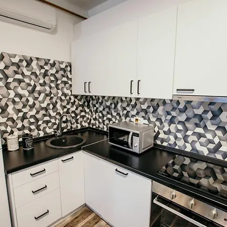 Stories Free Parking *