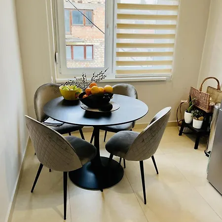 Stories Free Parking