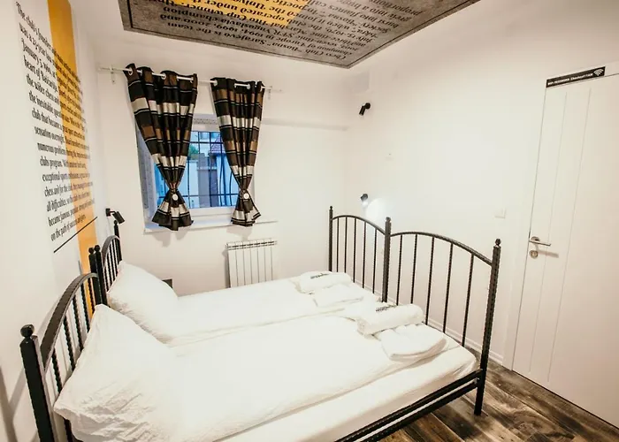 Stories Free Parking 公寓